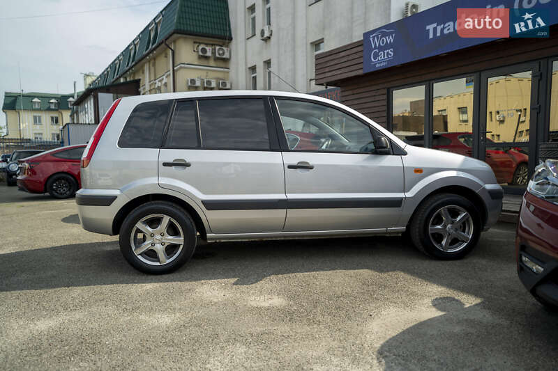 Хэтчбек Ford Fusion 2009 в Киеве фото 12 Хэтчбек Ford Fusion 2009 в Киеве