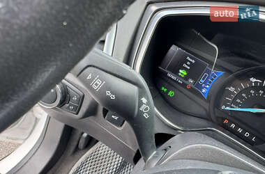 Седан Ford Fusion 2013 в 