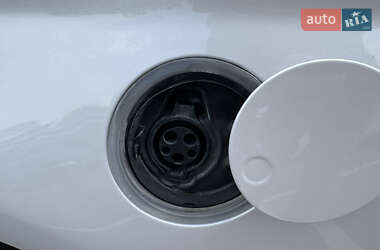 Седан Ford Fusion 2013 в 