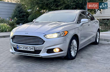 Седан Ford Fusion 2014 в 
