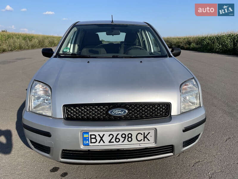 Хэтчбек Ford Fusion 2005 в Шепетовке