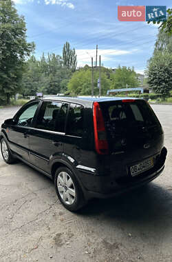 Хэтчбек Ford Fusion 2007 в 