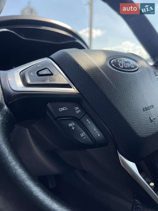 Седан Ford Fusion 2020 в Киеве