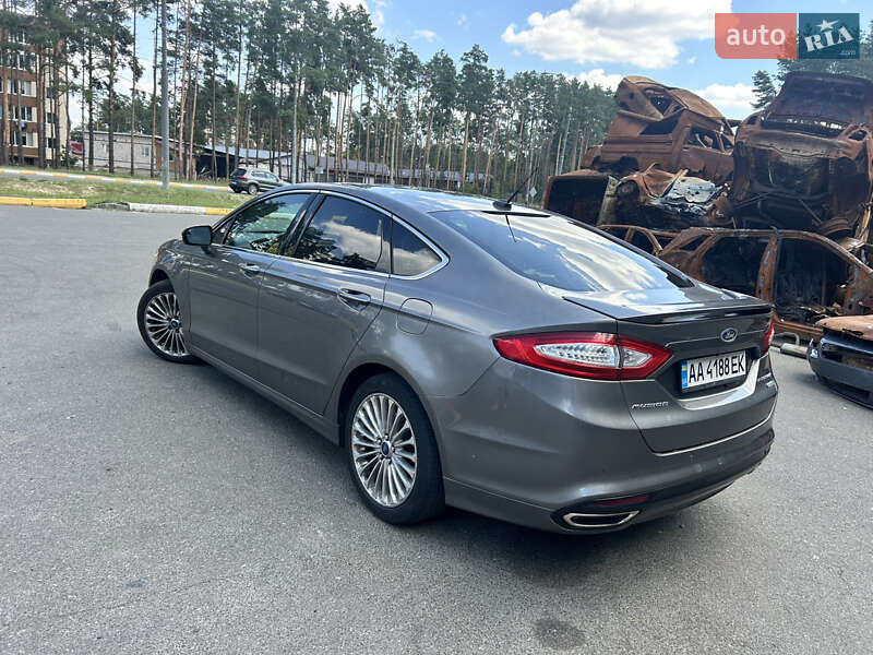 Седан Ford Fusion 2013 в Ирпене