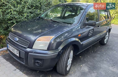 Хэтчбек Ford Fusion 2006 в 