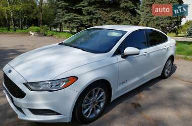 Седан Ford Fusion 2017 в 