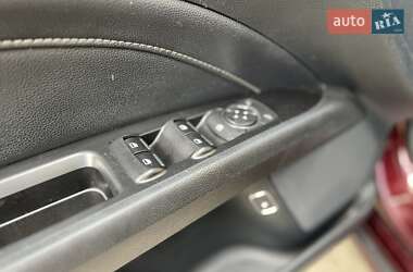 Седан Ford Fusion 2016 в 