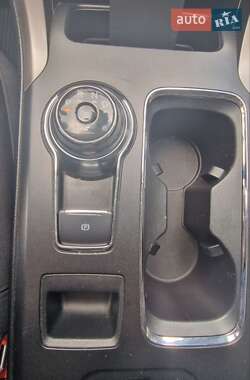 Седан Ford Fusion 2020 в 