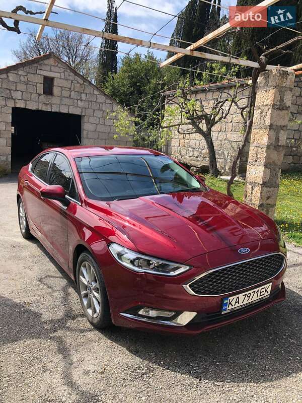 Ford Fusion 2017