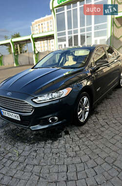 Седан Ford Fusion 2014 в 
