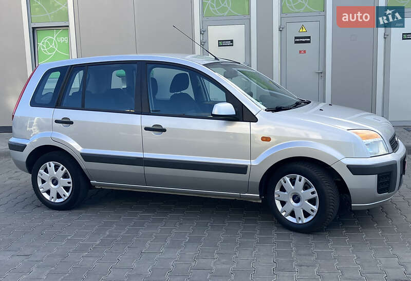 Хэтчбек Ford Fusion 2007 в Виннице