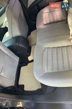 Седан Ford Fusion 2017 в 