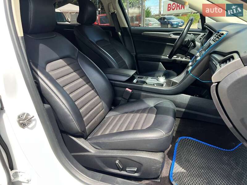 Седан Ford Fusion 2017 в Киеве