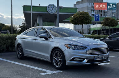Седан Ford Fusion 2016 в 