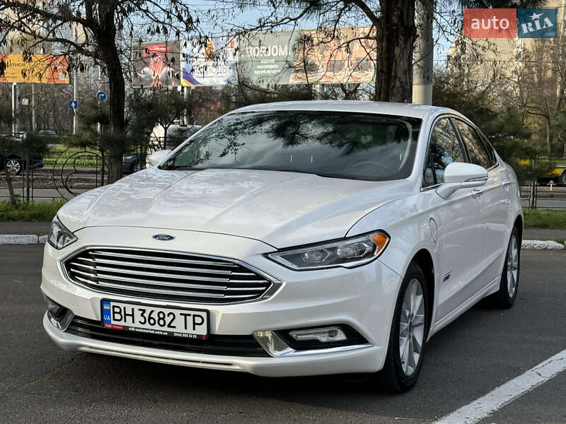 Ford Fusion 2016