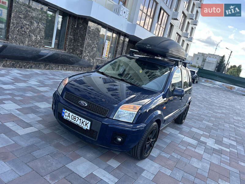 Хэтчбек Ford Fusion 2011 в Черкассах