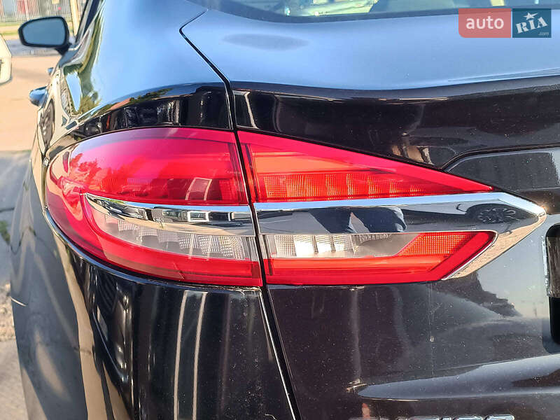 Седан Ford Fusion 2019 в Харькове