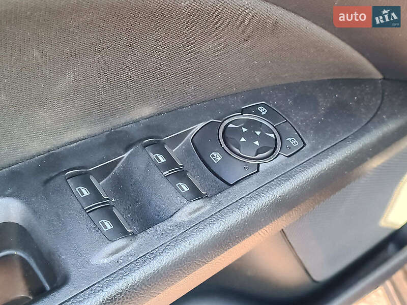 Седан Ford Fusion 2019 в Харькове