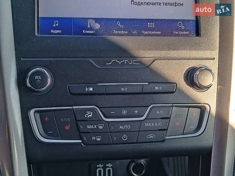 Седан Ford Fusion 2019 в Харькове