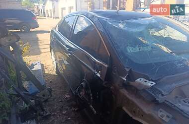 Седан Ford Fusion 2014 в 