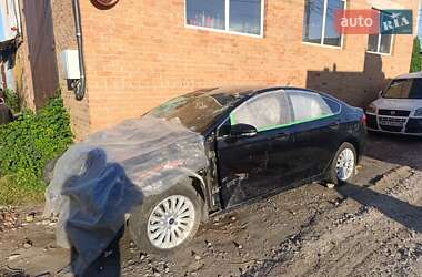 Седан Ford Fusion 2014 в 