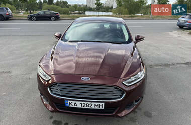 Седан Ford Fusion 2015 в Киеве