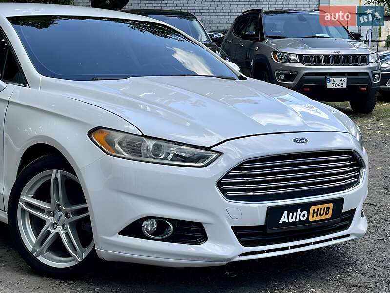 Седан Ford Fusion 2014 в Харькове