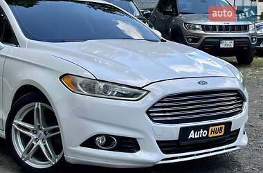 Седан Ford Fusion 2014 в 