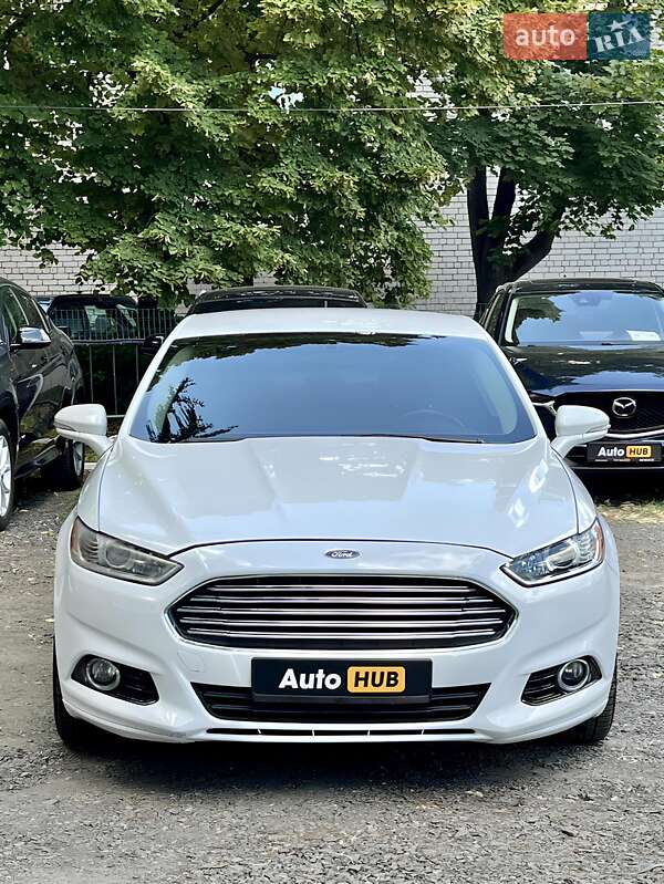 Седан Ford Fusion 2014 в Харькове