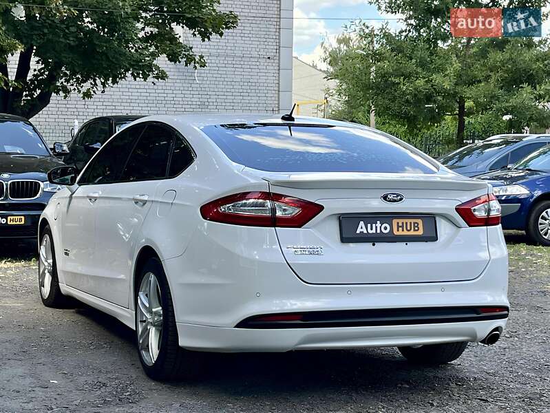 Седан Ford Fusion 2014 в Харькове