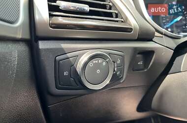 Седан Ford Fusion 2014 в 