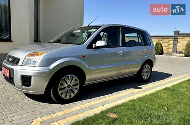 Хэтчбек Ford Fusion 2007 в 
