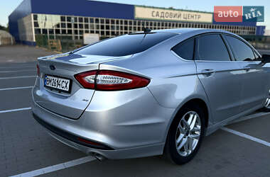 Седан Ford Fusion 2014 в 