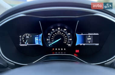Седан Ford Fusion 2014 в 