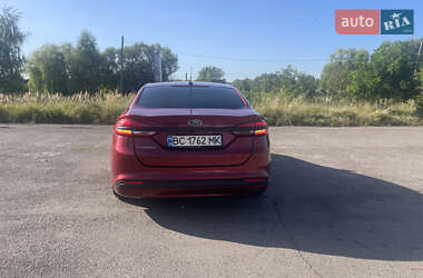 Седан Ford Fusion 2016 в 