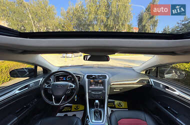 Седан Ford Fusion 2014 в 
