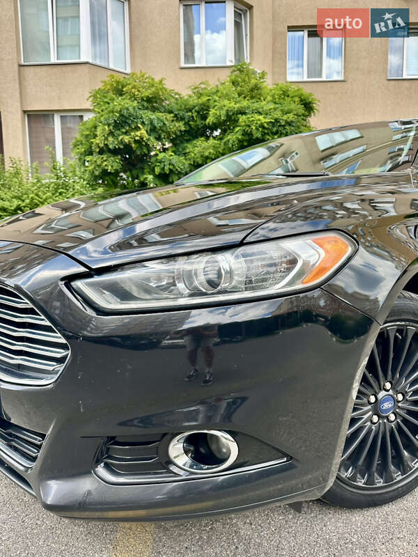 Седан Ford Fusion 2016 в Софиевской Борщаговке