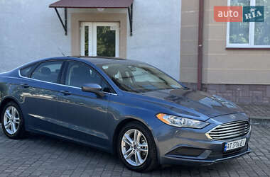 Седан Ford Fusion 2018 в 