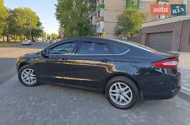 Седан Ford Fusion 2014 в 