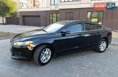 Седан Ford Fusion 2014 в 
