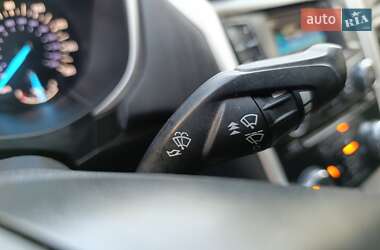 Седан Ford Fusion 2014 в 