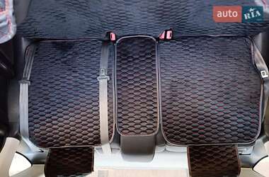 Седан Ford Fusion 2014 в 