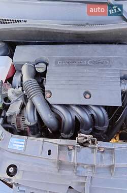 Хэтчбек Ford Fusion 2007 в 