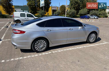 Седан Ford Fusion 2014 в 