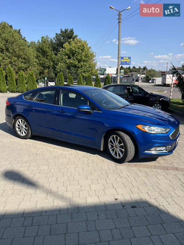 Седан Ford Fusion 2016 в Львове