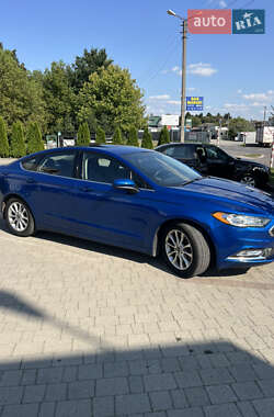 Седан Ford Fusion 2016 в 