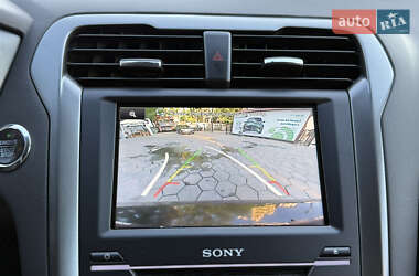 Седан Ford Fusion 2014 в 