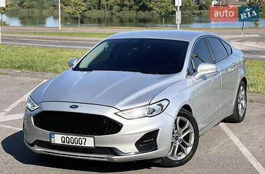 Седан Ford Fusion 2019 в Вінниці