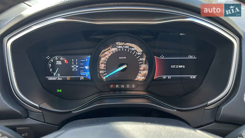 Седан Ford Fusion 2019 в Вінниці