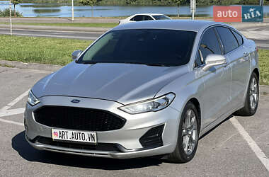 Седан Ford Fusion 2019 в Виннице